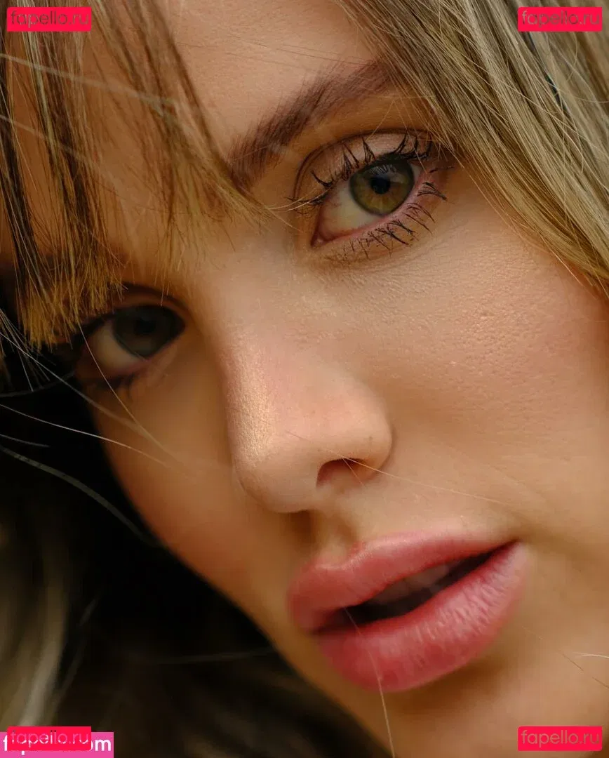 Mally Restrepo Onlyfans Photo Gallery 