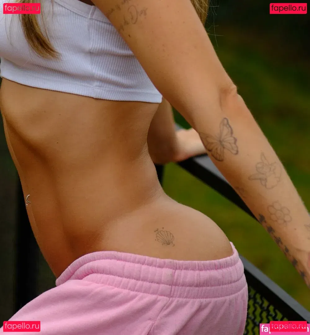 Mally Restrepo Onlyfans Photo Gallery 