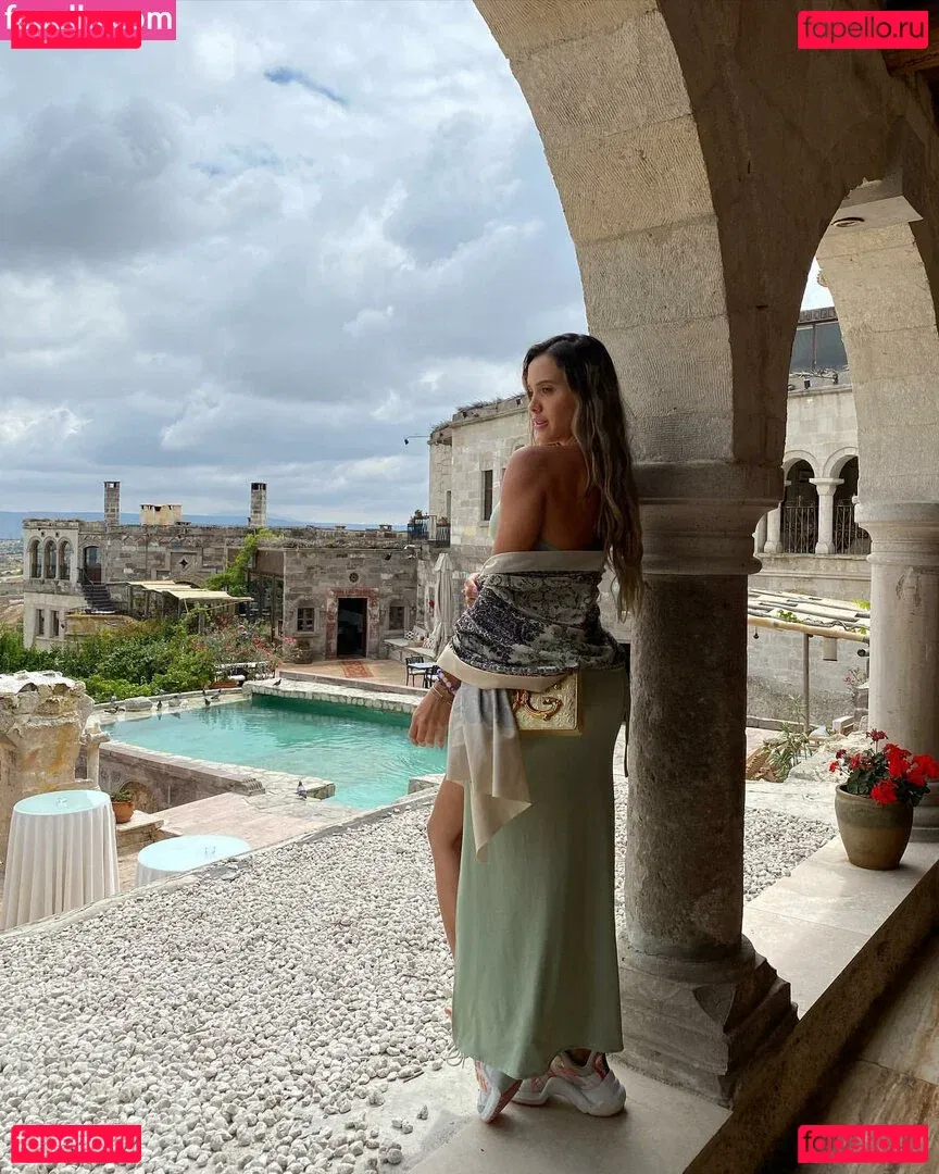 Mally Restrepo Onlyfans Photo Gallery 