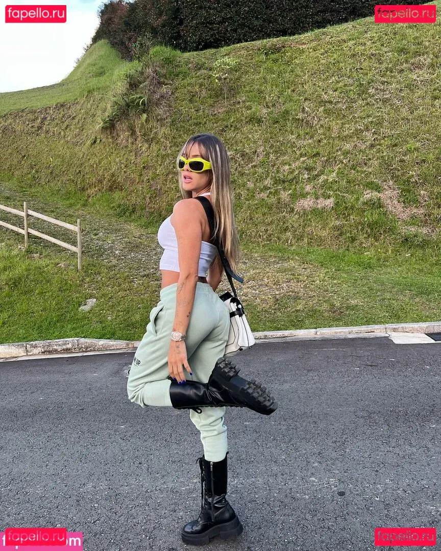 Mally Restrepo Onlyfans Photo Gallery 