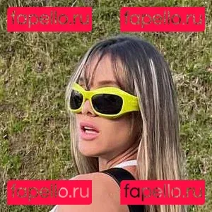 Mally Restrepo Onlyfans Photo Gallery 