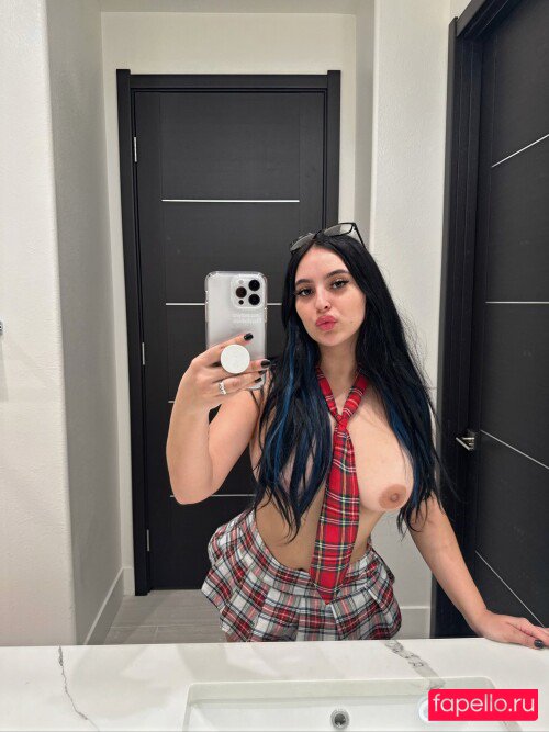 julianicolestar Nude Onlyfans Photo 44