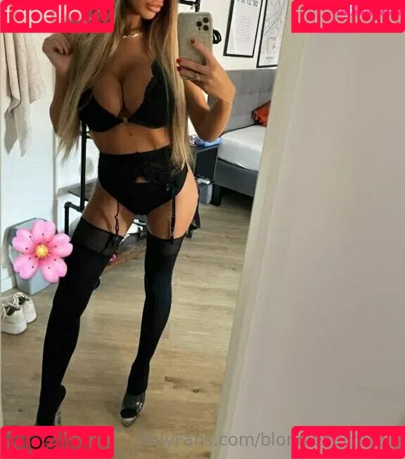 blondiesecret23 Onlyfans Photo Gallery 