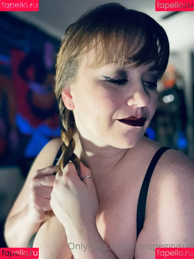lilmspeggysue Onlyfans Photo Gallery 