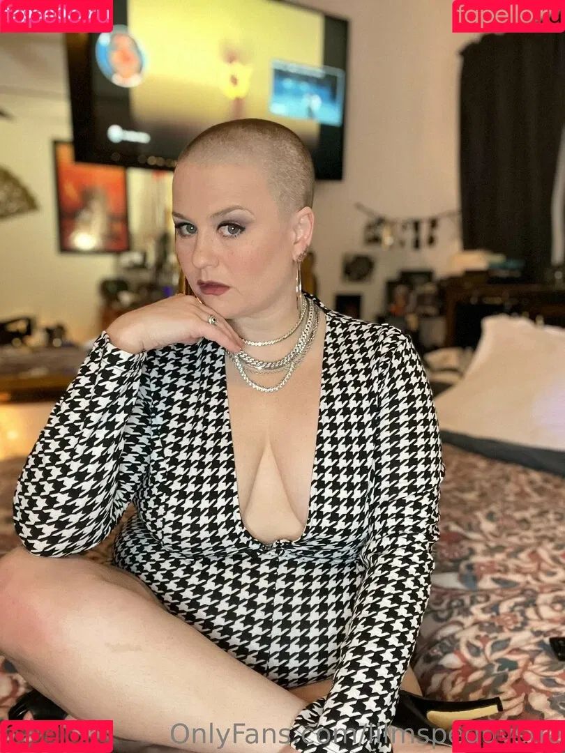 lilmspeggysue Onlyfans Photo Gallery 