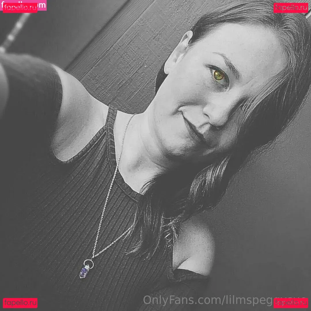 lilmspeggysue Onlyfans Photo Gallery 