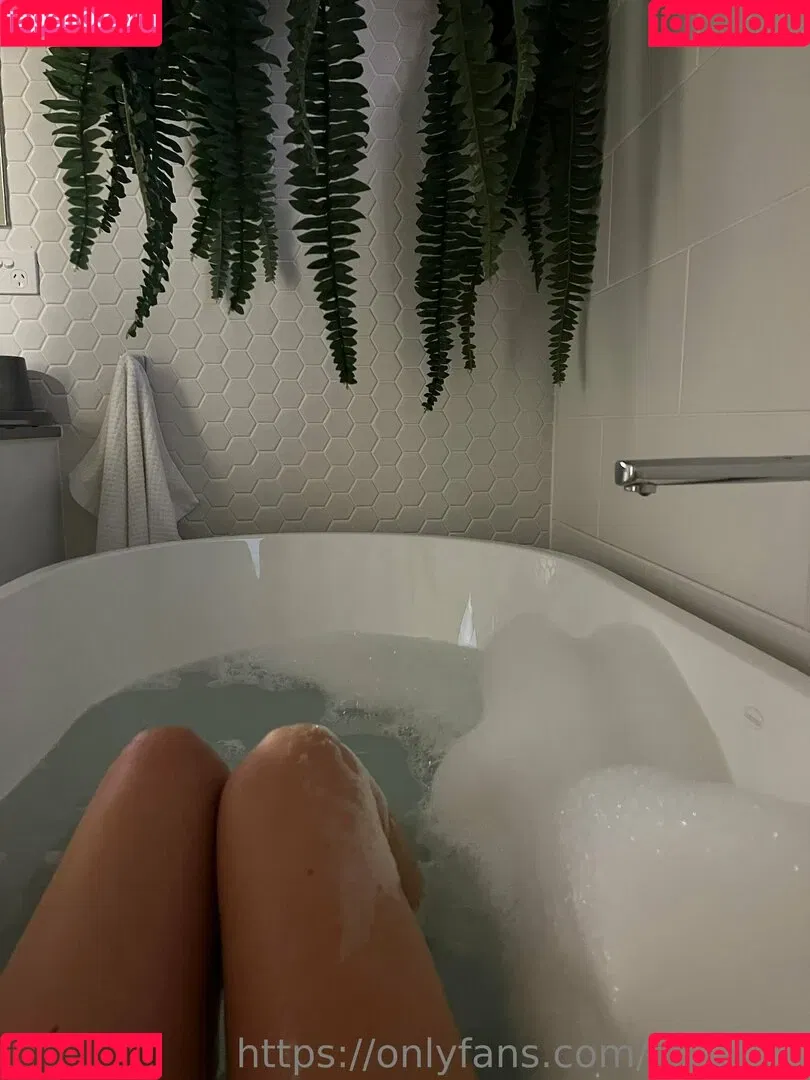 Lily Rose Onlyfans Photo Gallery 