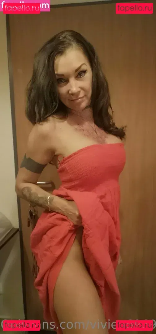 vivien6969 Onlyfans Photo Gallery 