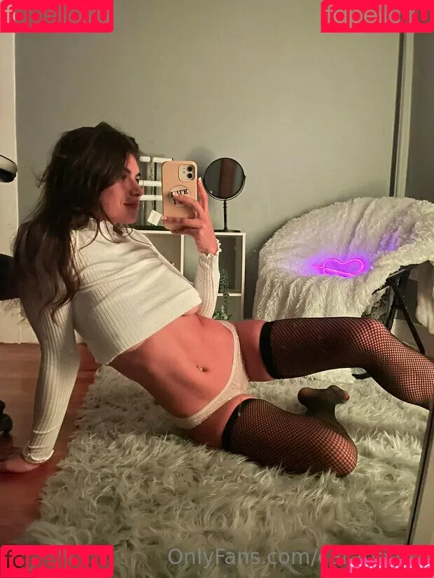 Carabeanz Onlyfans Photo Gallery 
