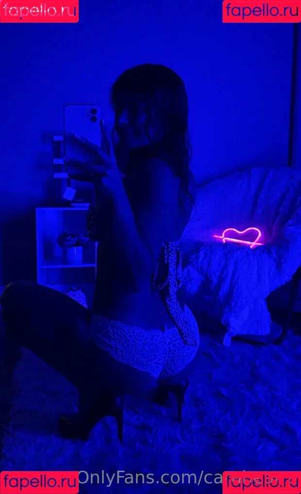 Carabeanz Onlyfans Photo Gallery 