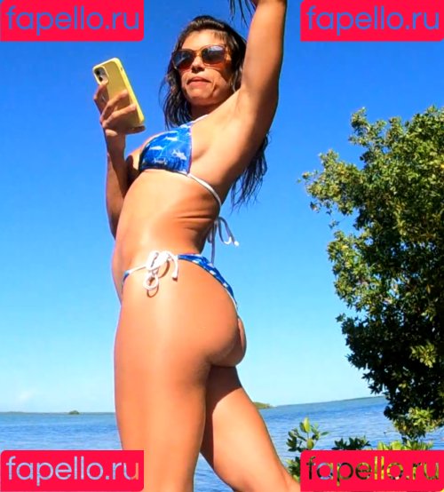 Carabeanz Onlyfans Photo Gallery 