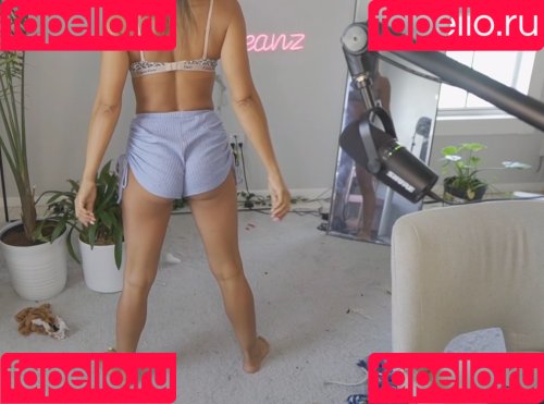 Carabeanz Onlyfans Photo Gallery 