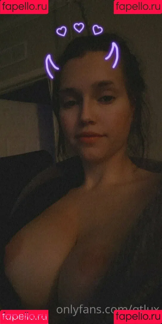 QT Lux Onlyfans Photo Gallery 