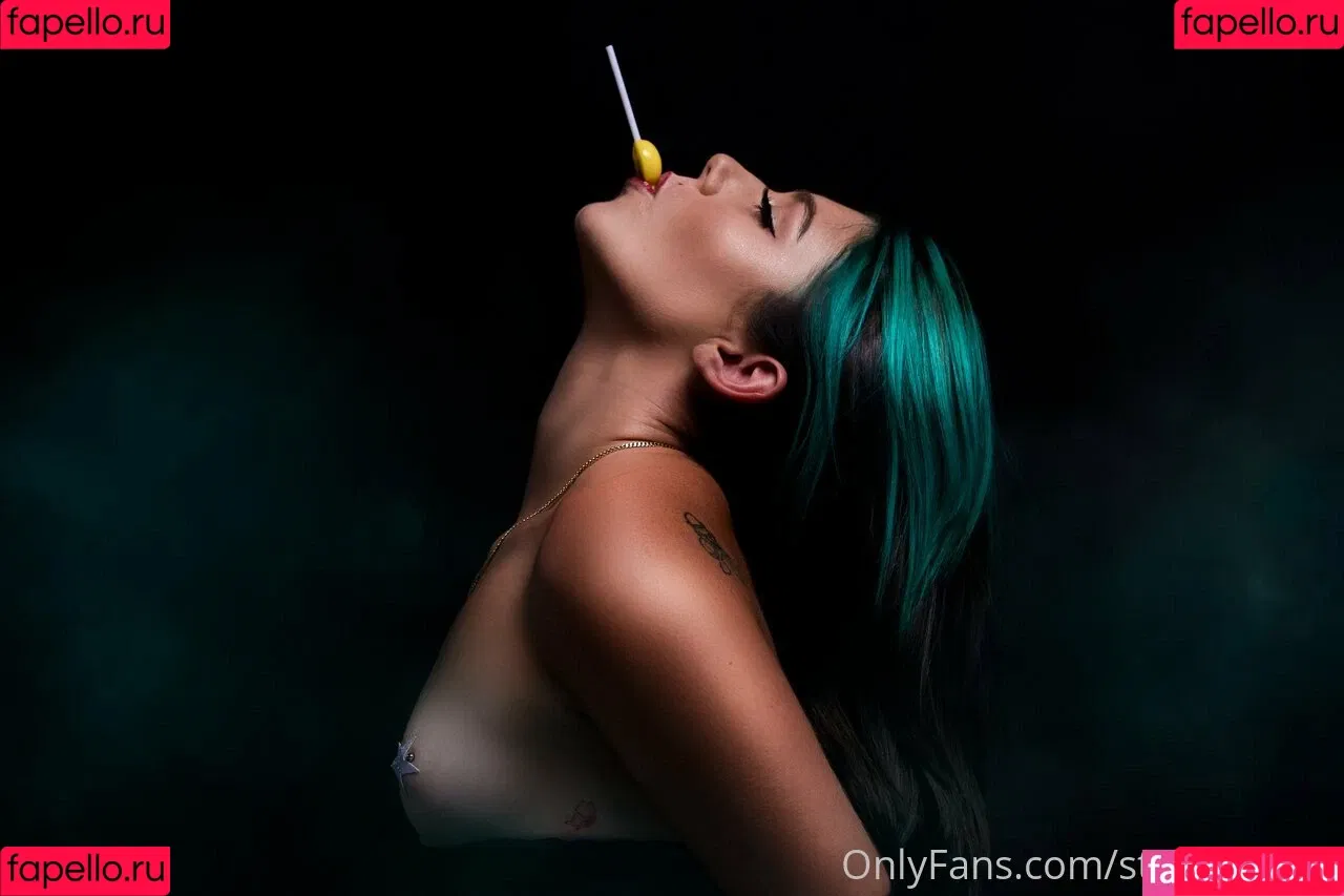 alexisaevans Onlyfans Photo Gallery 
