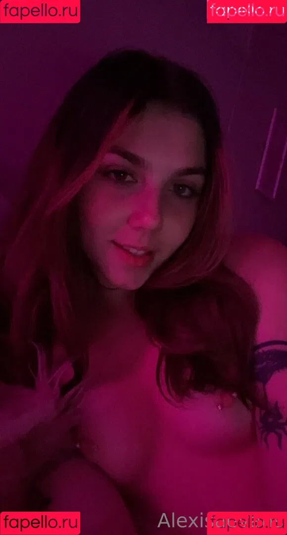 alexisaevans Onlyfans Photo Gallery 