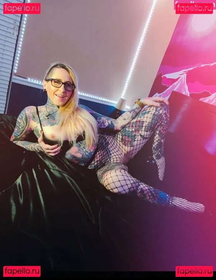 Jessica Darlin Onlyfans Photo Gallery 