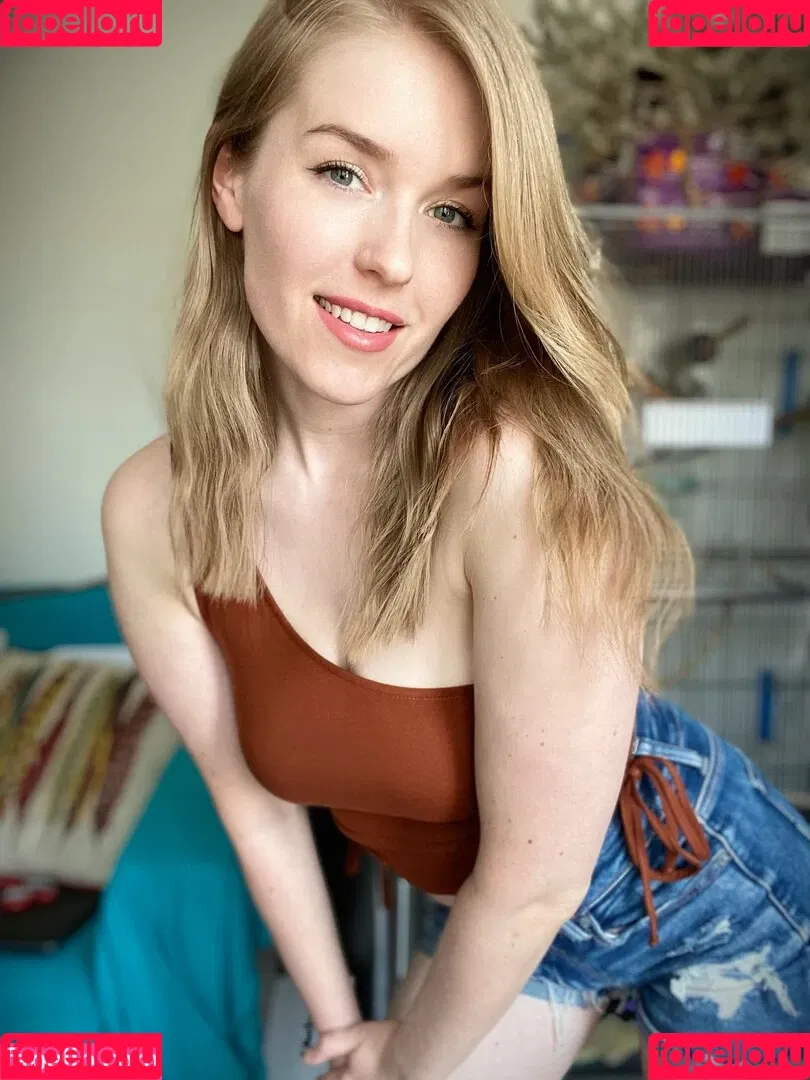 DatOtterGirl Onlyfans Photo Gallery 