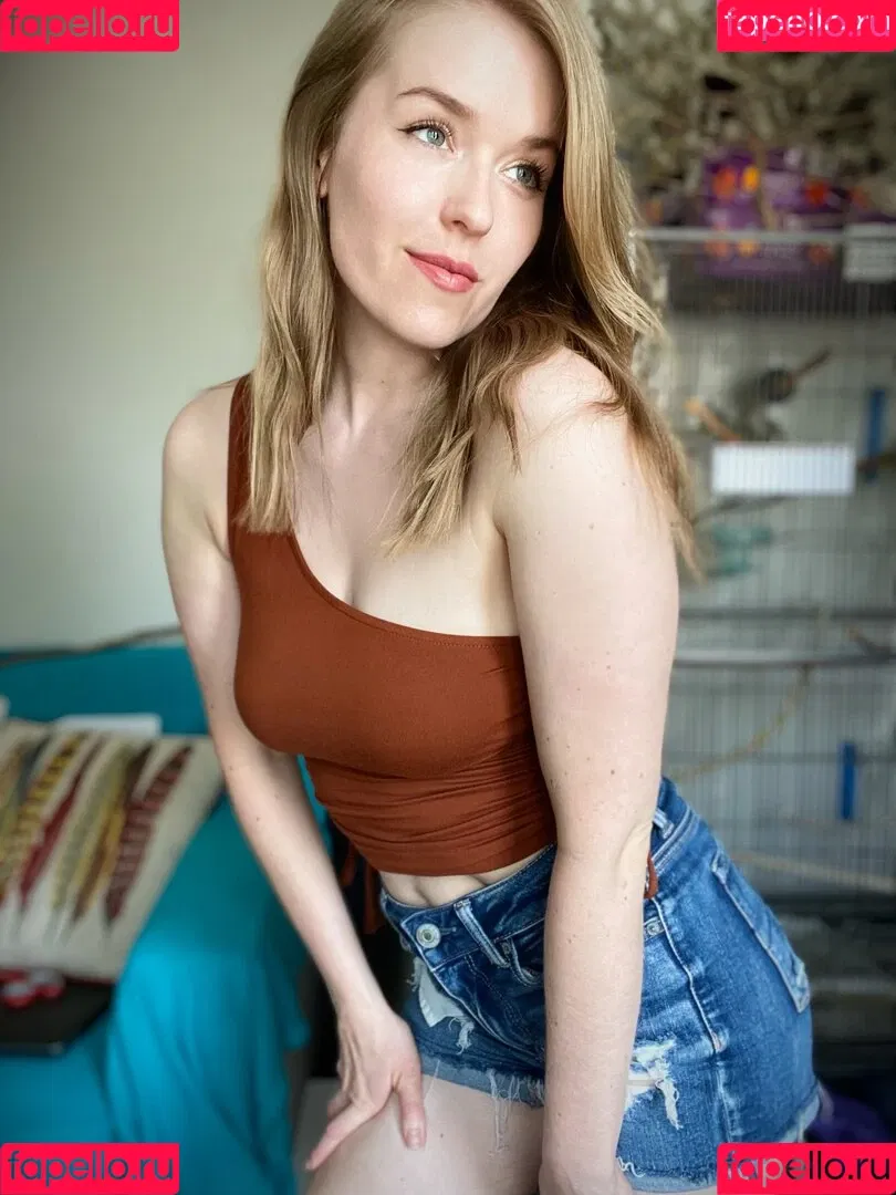 DatOtterGirl Onlyfans Photo Gallery 