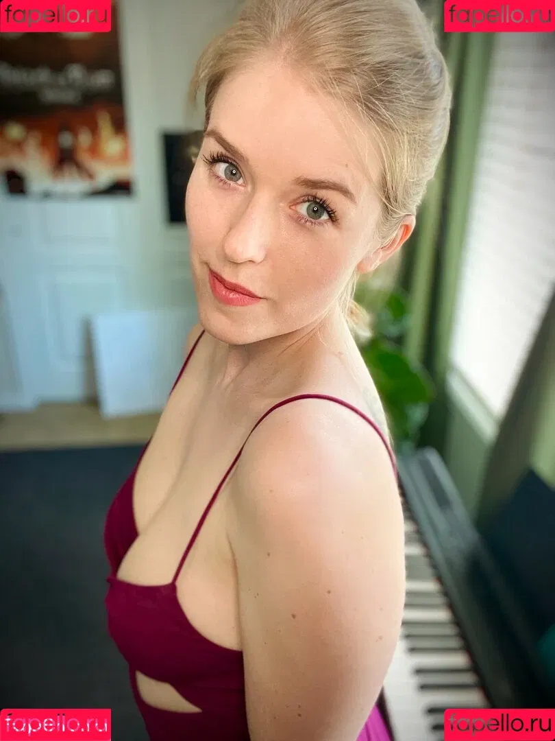 DatOtterGirl Onlyfans Photo Gallery 