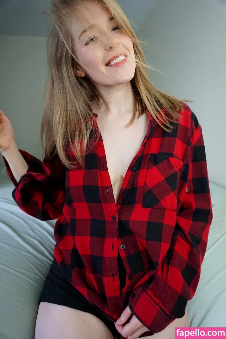 DatOtterGirl Onlyfans Photo Gallery 