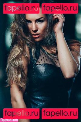 Viktoria Fischer Onlyfans Photo Gallery 