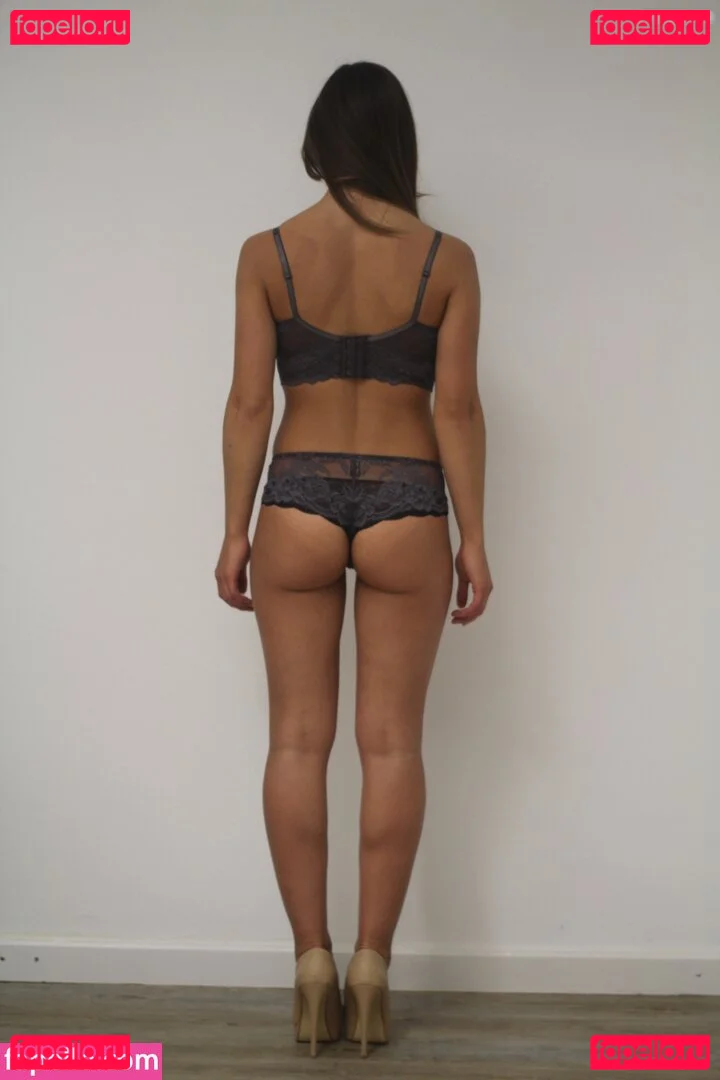 Viktoria Fischer Onlyfans Photo Gallery 