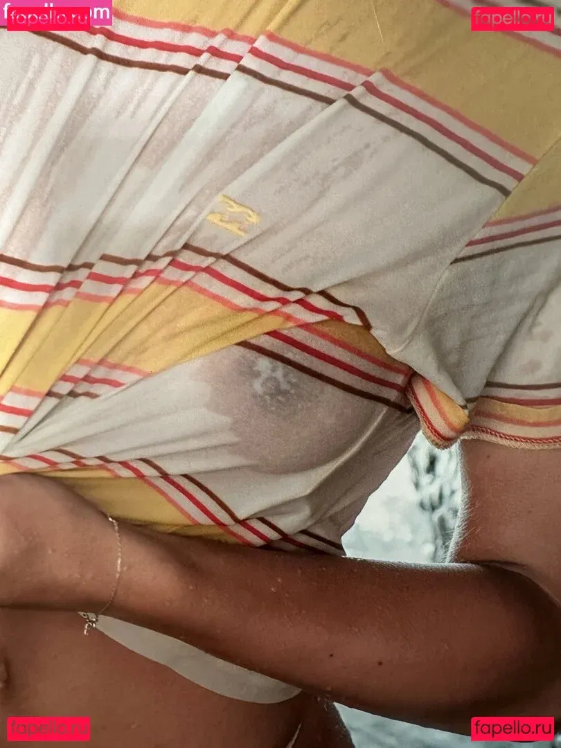 Viktoria Fischer Onlyfans Photo Gallery 