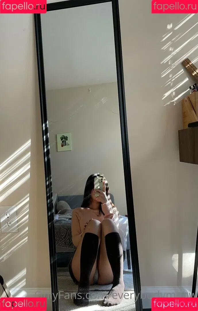 everybodymeow Onlyfans Photo Gallery 