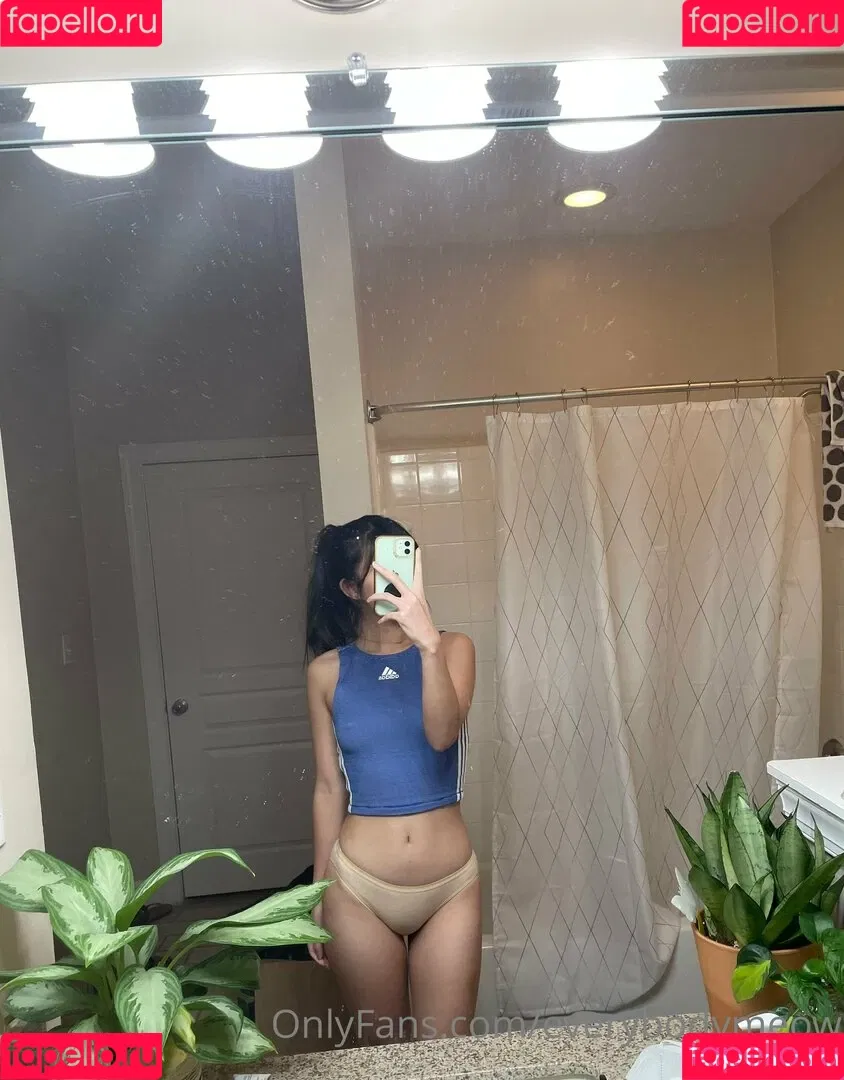 everybodymeow Onlyfans Photo Gallery 