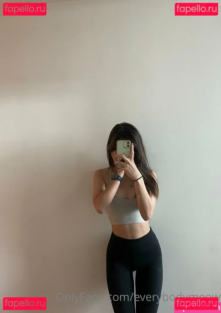 everybodymeow Onlyfans Photo Gallery 