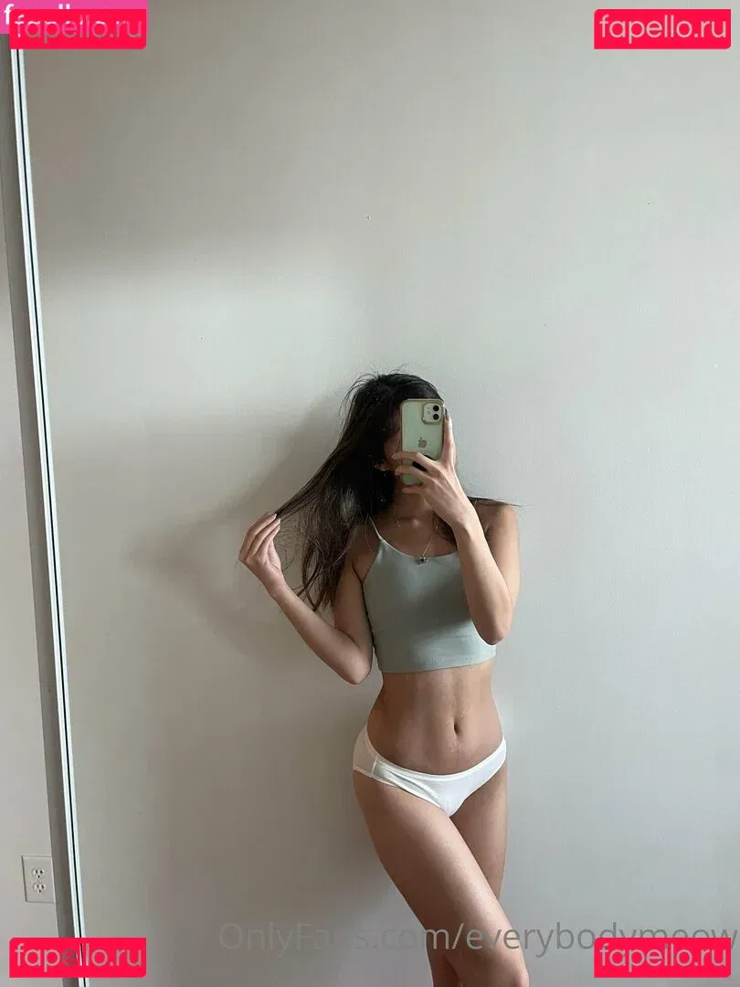 everybodymeow Onlyfans Photo Gallery 