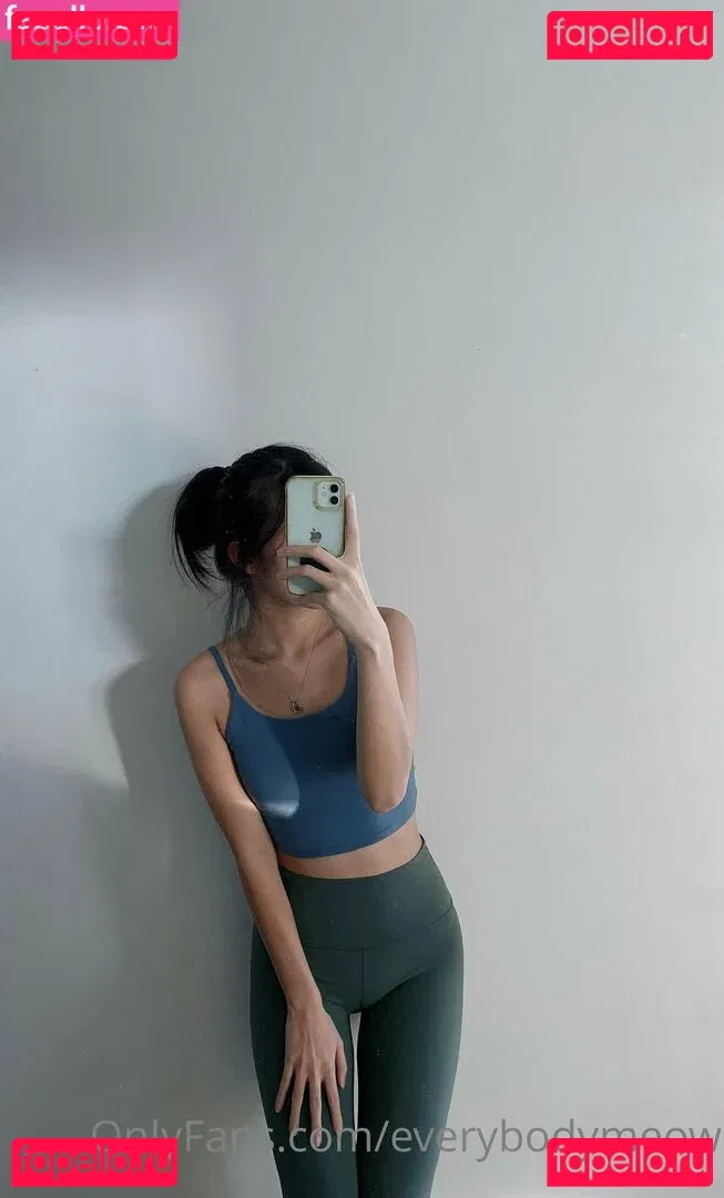 everybodymeow Onlyfans Photo Gallery 