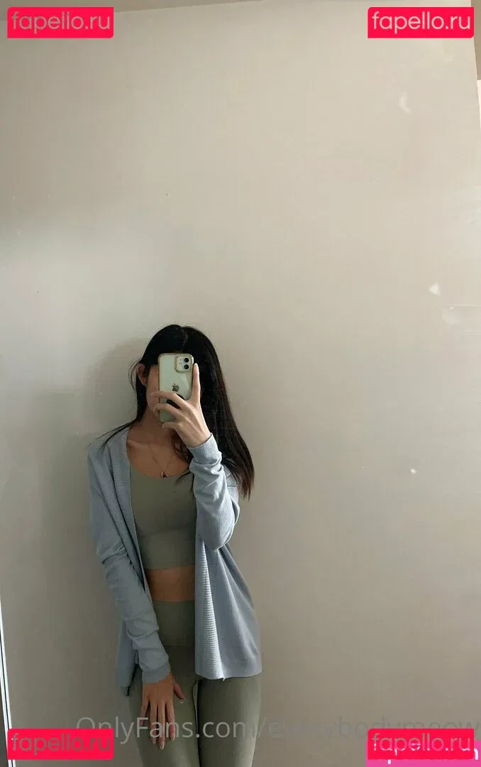 everybodymeow Onlyfans Photo Gallery 