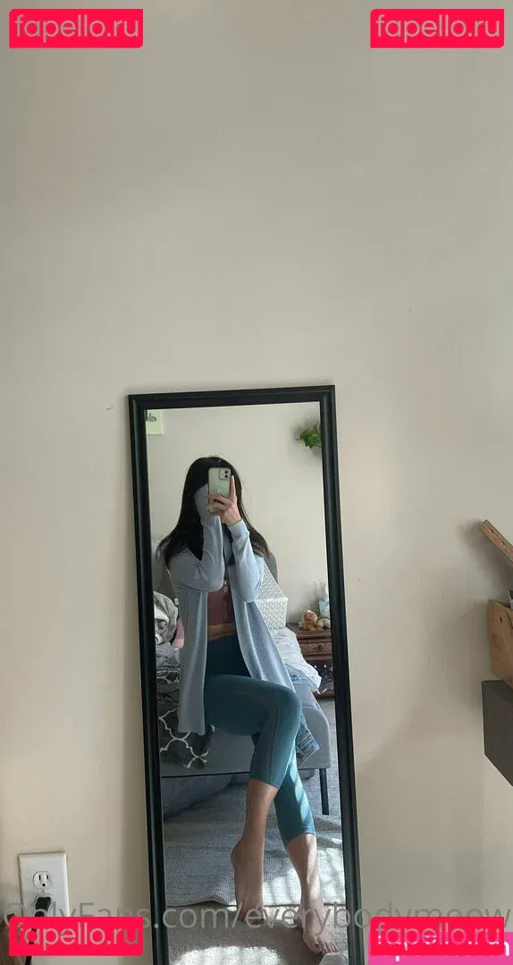 everybodymeow Onlyfans Photo Gallery 