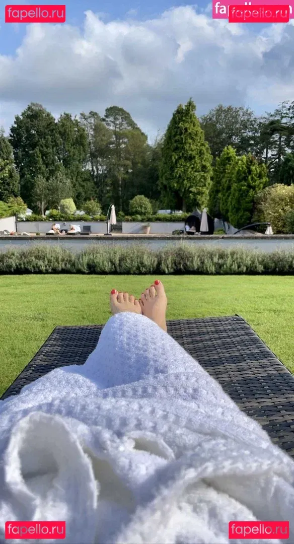 onesweetbee Onlyfans Photo Gallery 