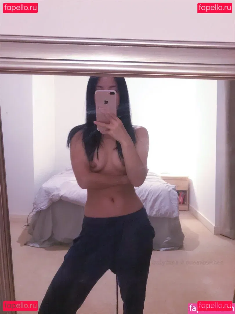 onesweetbee Onlyfans Photo Gallery 