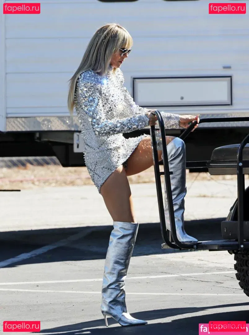 KelliAnn Onlyfans Photo Gallery 