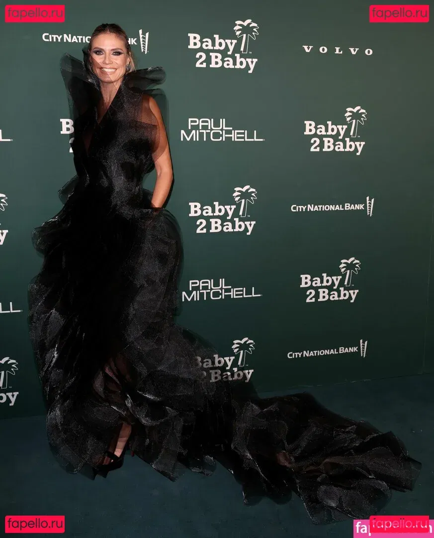 KelliAnn Onlyfans Photo Gallery 