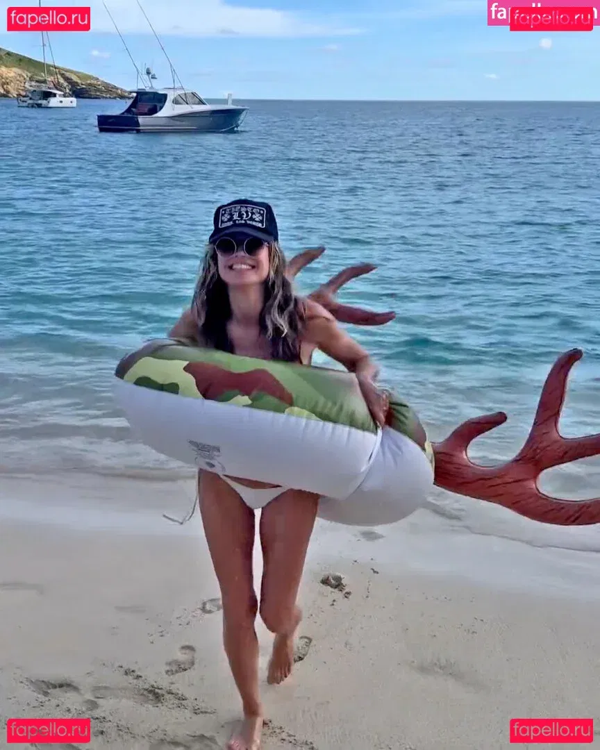 KelliAnn Onlyfans Photo Gallery 