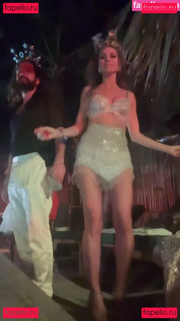 KelliAnn Onlyfans Photo Gallery 