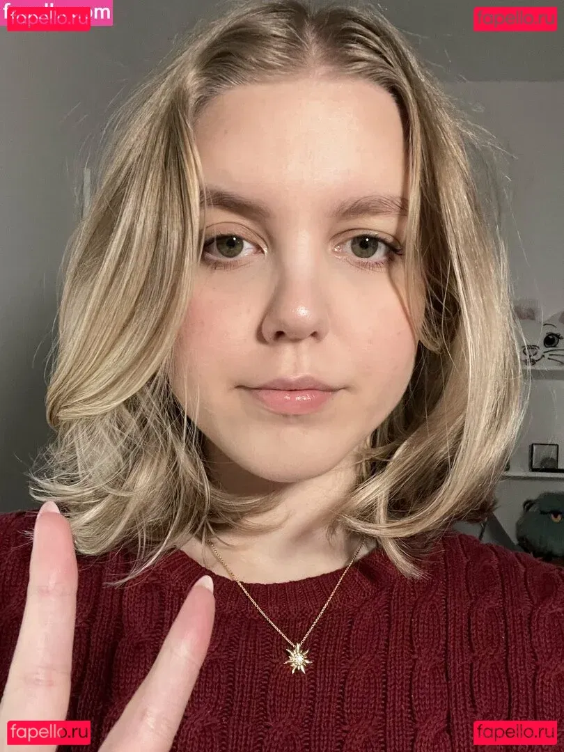 HoxieLoxie Onlyfans Photo Gallery 