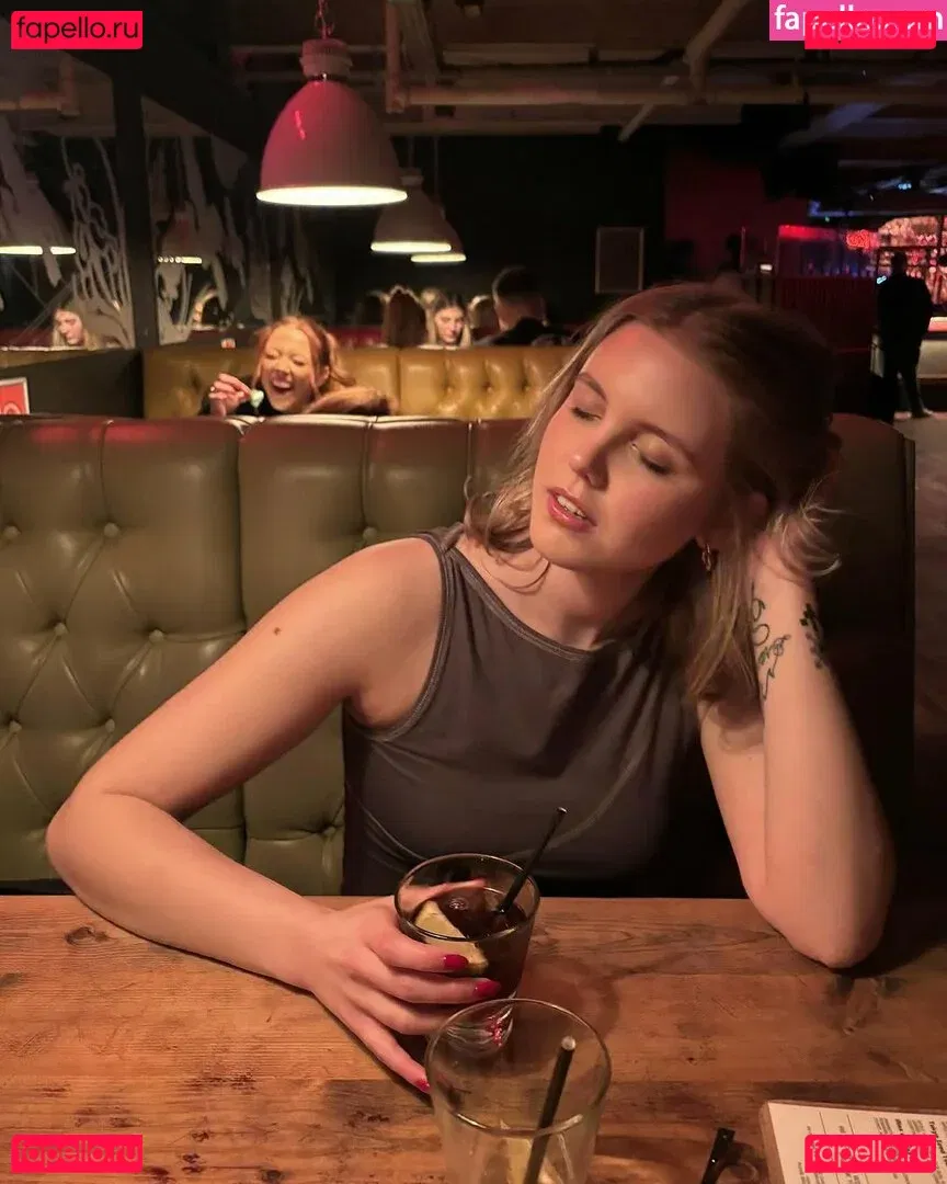 HoxieLoxie Onlyfans Photo Gallery 