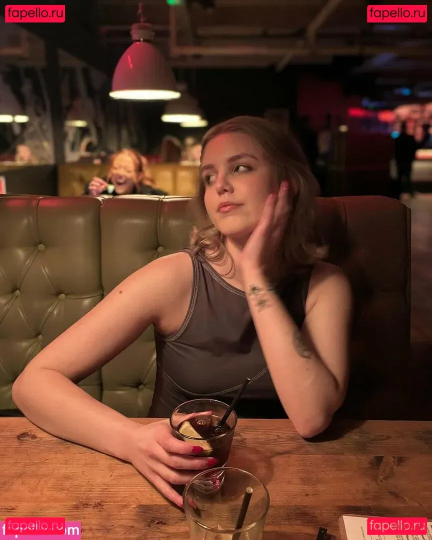 HoxieLoxie Onlyfans Photo Gallery 