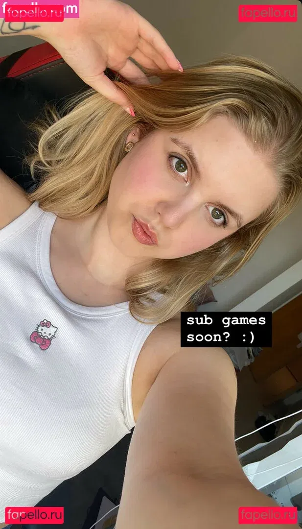 HoxieLoxie Onlyfans Photo Gallery 