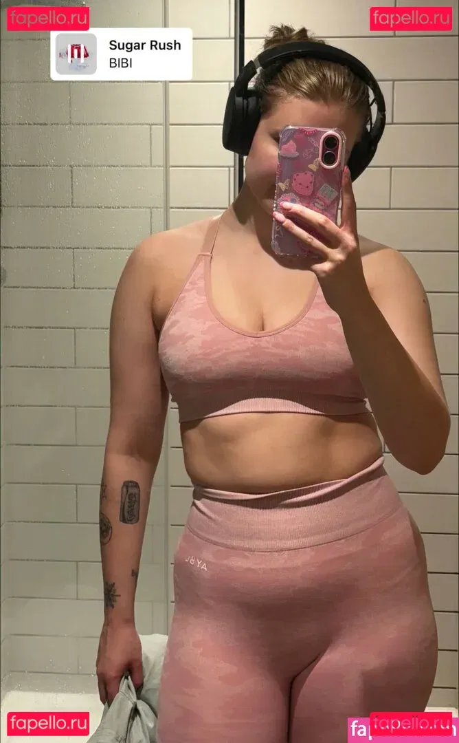 HoxieLoxie Onlyfans Photo Gallery 