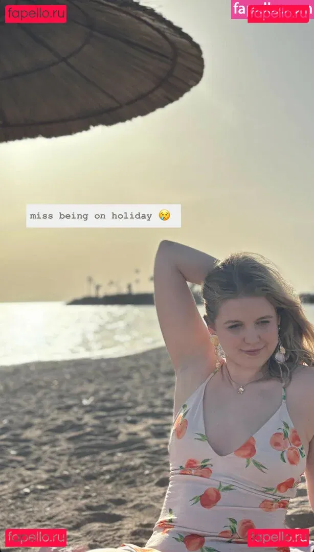 HoxieLoxie Onlyfans Photo Gallery 