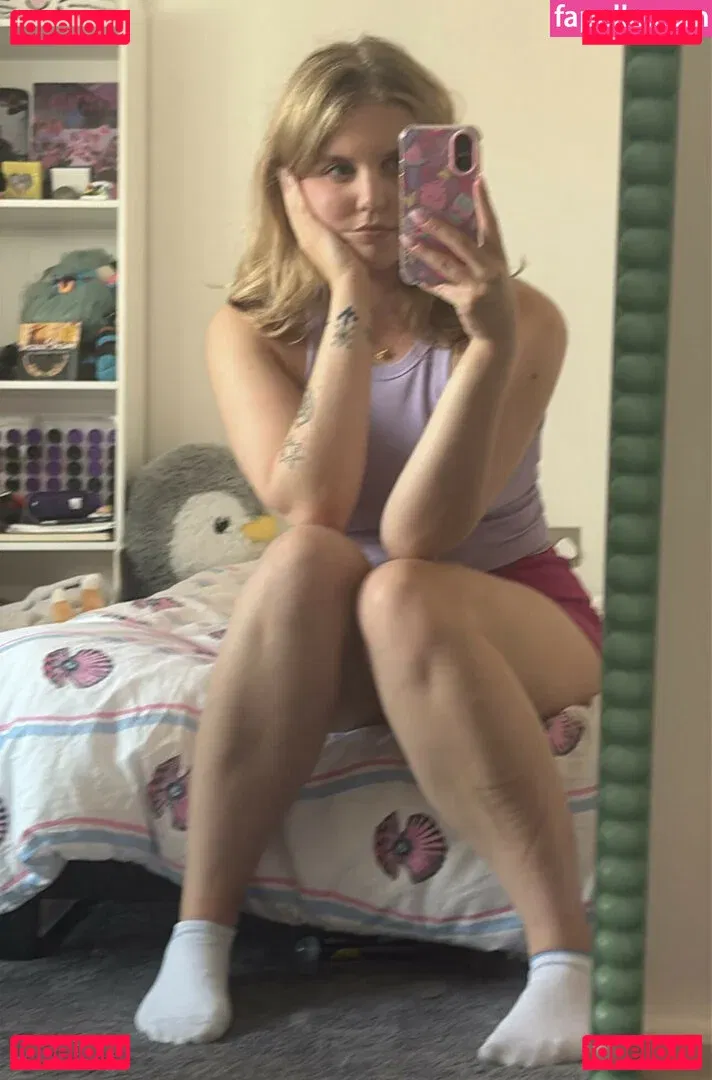 HoxieLoxie Onlyfans Photo Gallery 