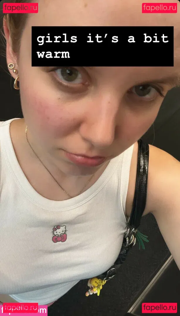 HoxieLoxie Onlyfans Photo Gallery 