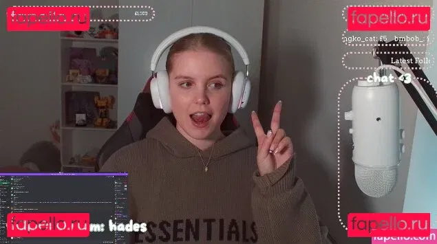 HoxieLoxie Onlyfans Photo Gallery 