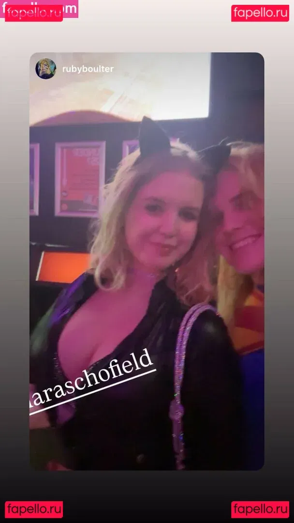 HoxieLoxie Onlyfans Photo Gallery 